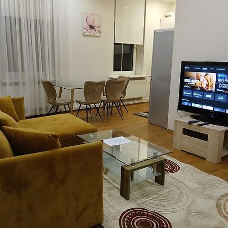Апартаменты Donelaicio 42 Каунас Экстерьер фото